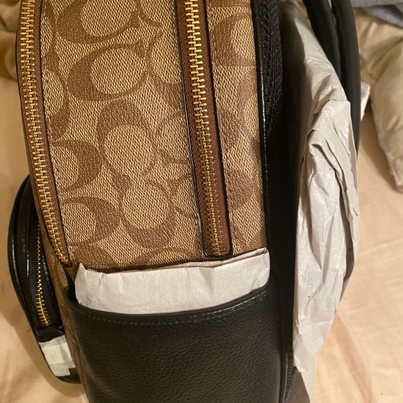 Coach backpack - Picture 2 of 8